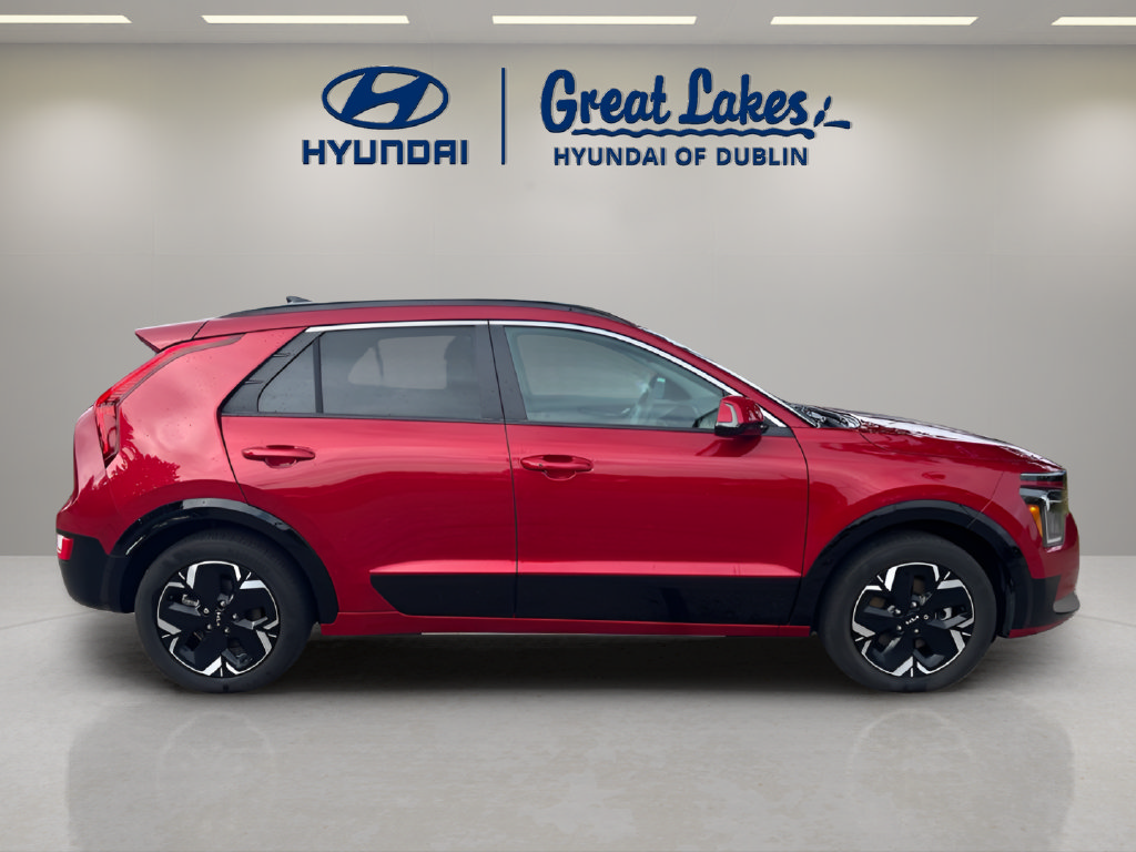 Used 2023 Kia Niro Wind w/ Wind Preserve Package FWD image 6