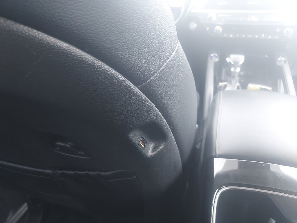 Used 2020 Kia Telluride EX AWD/4WD image 14