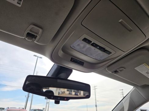 Used 2019 Chevrolet Colorado LT image 19