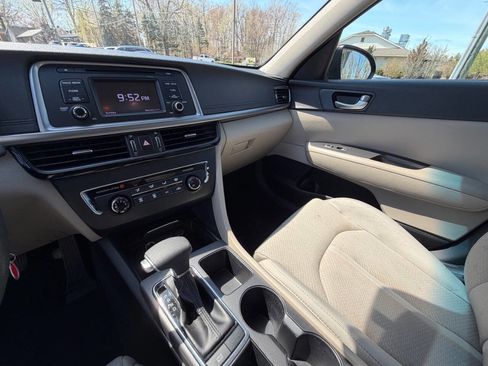 Used 2016 Kia Optima LX image 20
