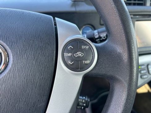 Used 2013 Toyota Prius C image 19