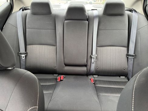 Used 2025 Nissan Altima 2.5 SV FWD image 38