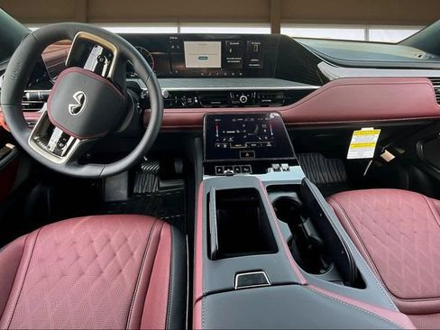 New 2026 INFINITI QX80 Autograph image 16