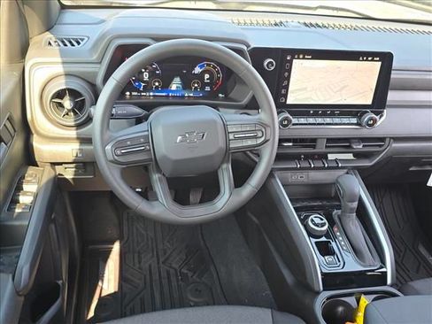 New 2026 Chevrolet Colorado Trail Boss AWD/4WD image 18