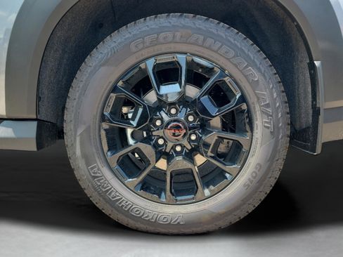 New 2025 Nissan Armada PRO-4X image 7