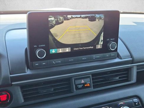 Used 2025 Honda Pilot Sport image 14