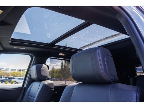 Used 2026 Toyota Sequoia Platinum AWD/4WD image 19