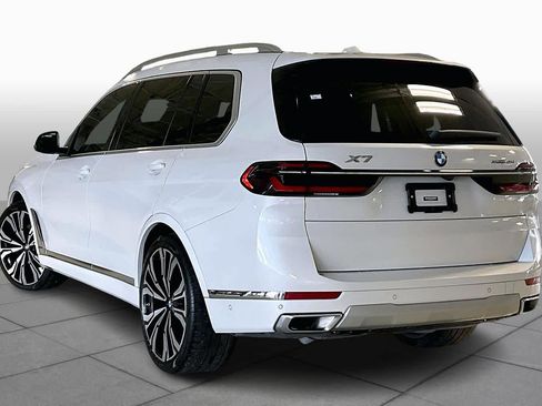 Certified 2023 BMW X7 xDrive40i w/ Premium Package image 12