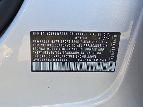 Used 2014 Volkswagen Jetta SEL image 25