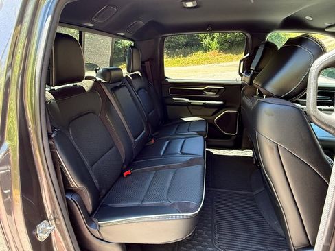 Used 2023 RAM 1500 Laramie AWD/4WD image 19