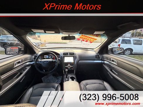 Used 2018 Ford Explorer Sport AWD/4WD image 32