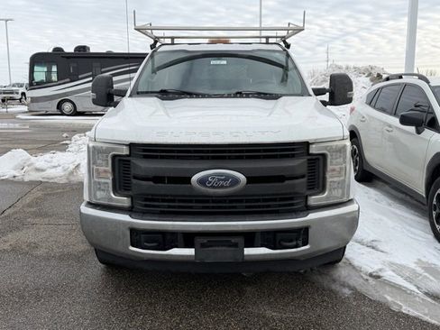Used 2019 Ford F350 XL w/ XL Value Package image 2