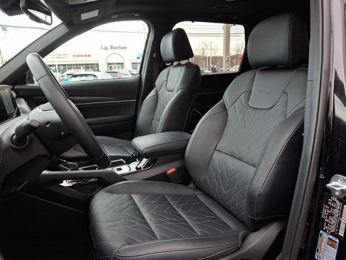 Certified 2024 Kia Telluride EX X-Line image 12