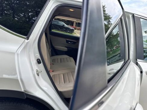 Used 2017 Honda CR-V EX image 11