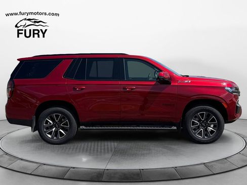 Used 2021 Chevrolet Tahoe Z71 w/ Z71 Signature Package AWD/4WD image 2