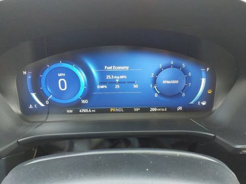 Used 2022 Ford Escape Titanium w/ Class II Trailer Tow Package AWD/4WD image 14