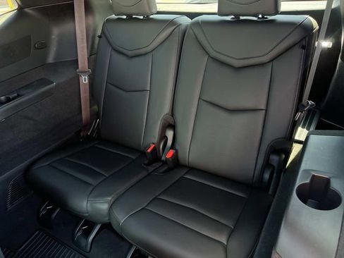 Certified 2023 Cadillac XT6 Premium Luxury AWD/4WD image 13