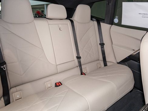 New 2026 BMW iX xDrive45 w/ Premium Package image 35