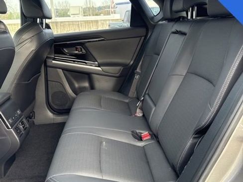 Used 2025 Subaru Solterra Limited image 10