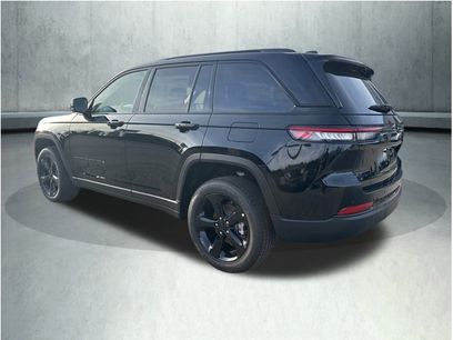 New 2025 Jeep Grand Cherokee Altitude