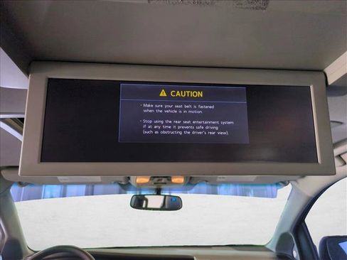 Used 2016 Toyota Sienna SE Premium image 17