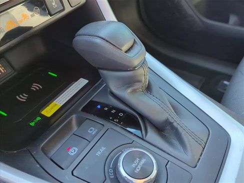 Used 2024 Toyota RAV4 XLE w/ Convenience Package image 21