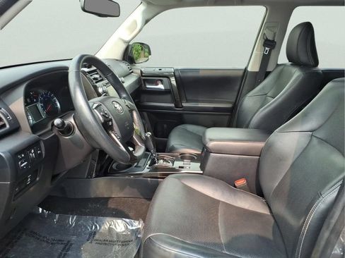 Used 2019 Toyota 4Runner Limited AWD/4WD image 20