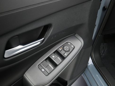 New 2026 Nissan Sentra SV w/ SV Convenience Package FWD image 11