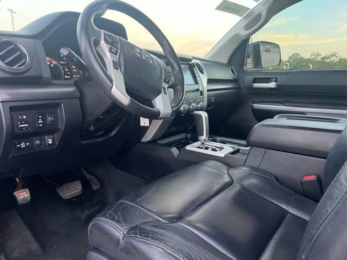 Used 2020 Toyota Tundra SR5 w/ SR5 Leather Package AWD/4WD image 14
