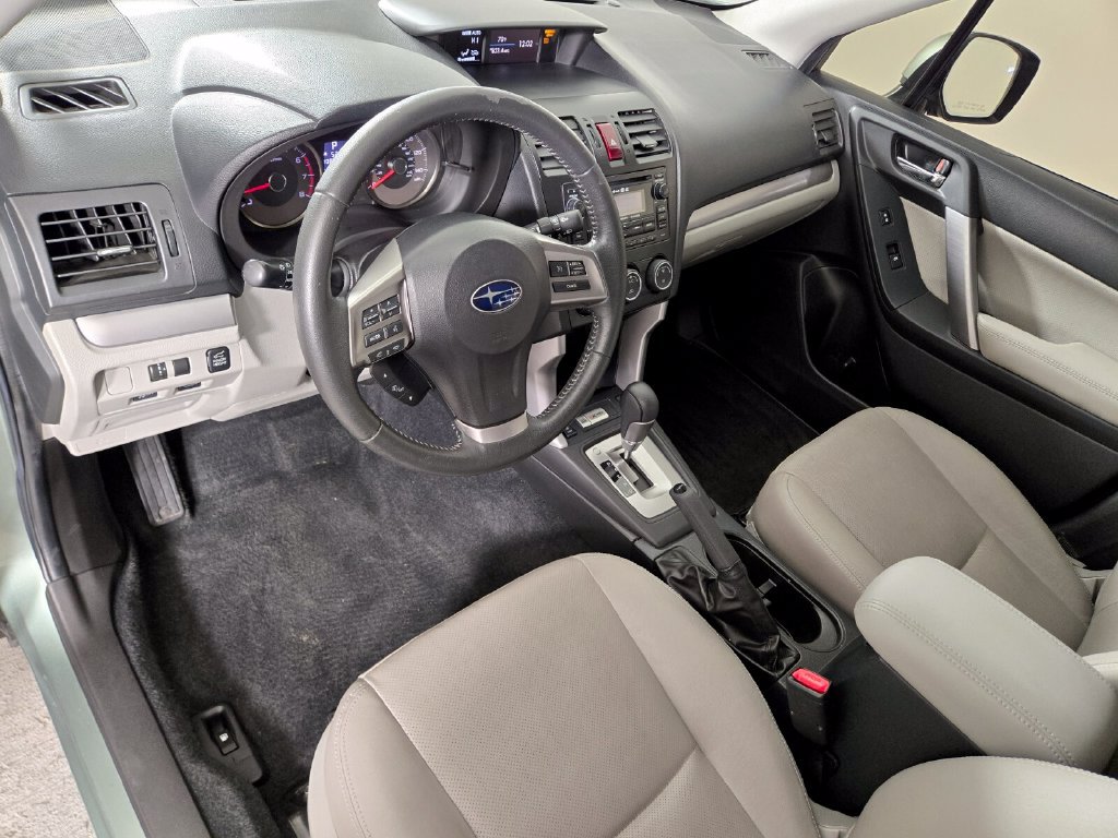 Used 2015 Subaru Forester 2.5i Limited w/ Popular Package #2 AWD/4WD image 16
