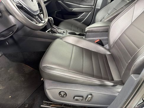 Used 2021 Volkswagen Jetta R-Line FWD image 12