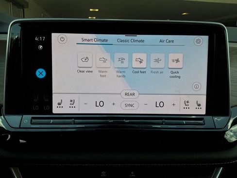 Used 2026 Volkswagen Atlas SE FWD image 33