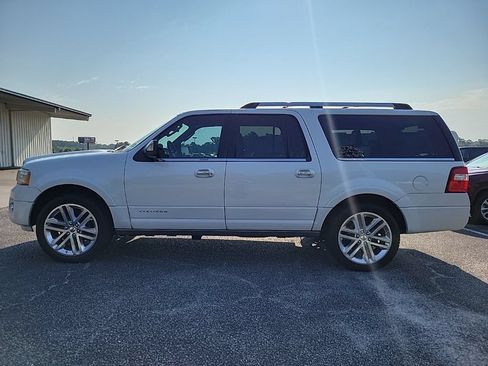 Used 2015 Ford Expedition EL Platinum RWD image 4