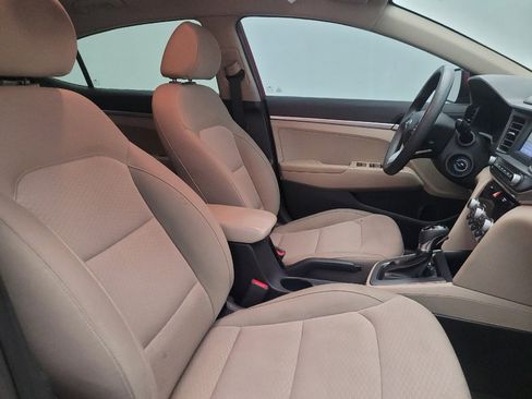 Used 2020 Hyundai Elantra SE w/ Cargo Package (C1) FWD image 21