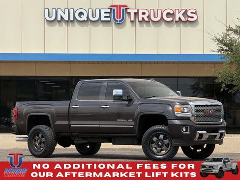 Used 2016 GMC Sierra 2500 Denali w/ Duramax Plus Package AWD/4WD image 1