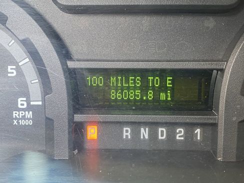 Used 2012 Ford E-350 and Econoline 350 XLT image 10