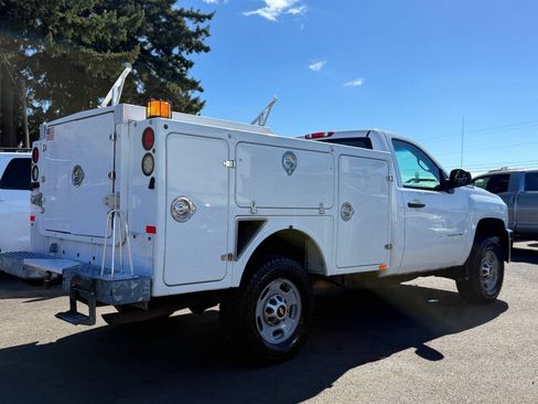 Used 2013 Chevrolet Silverado 2500 W/T AWD/4WD image 7