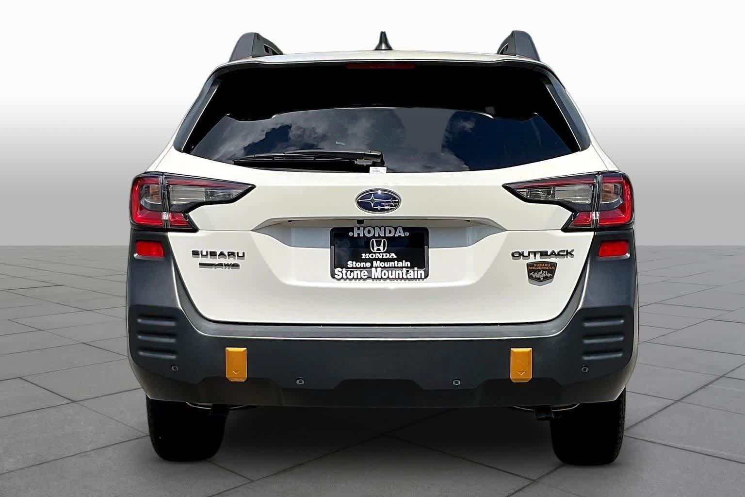 Used 2025 Subaru Outback Wilderness AWD/4WD image 5