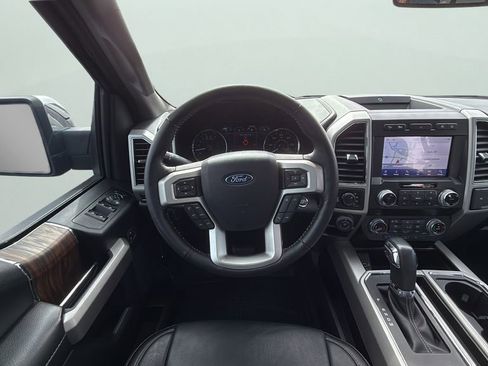 Used 2020 Ford F150 Lariat w/ Equipment Group 502A Luxury image 17