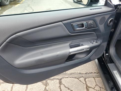 Used 2024 Ford Mustang GT Premium image 10