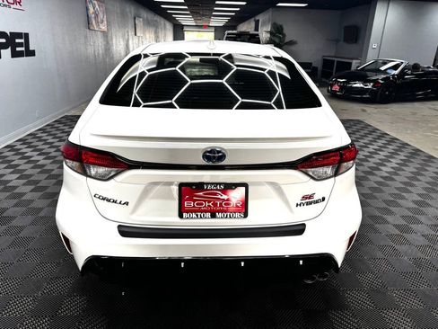 Used 2024 Toyota Corolla SE FWD image 13