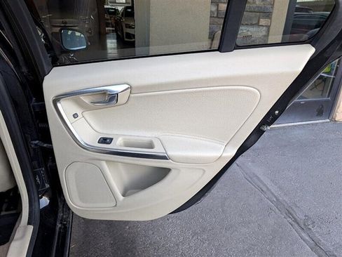 Used 2013 Volvo S60 T6 image 25