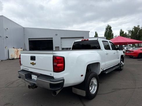 Used 2019 Chevrolet Silverado 3500 LT w/ LT Convenience Package AWD/4WD image 3