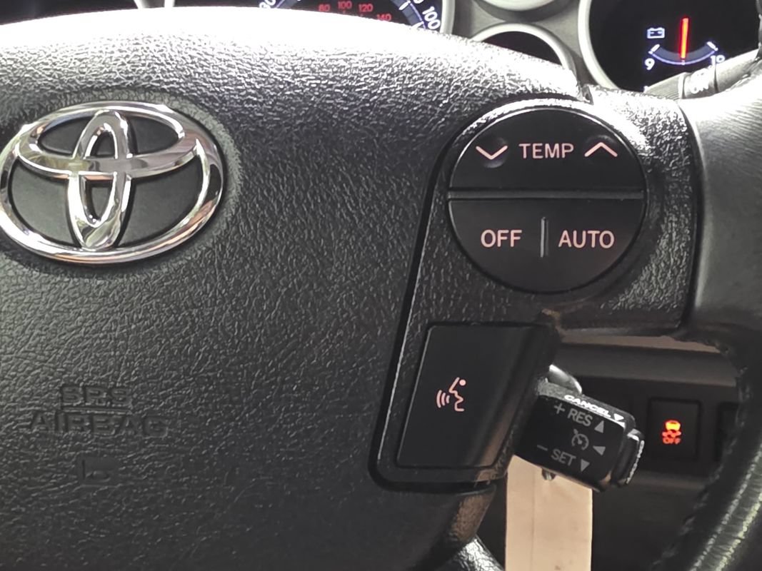 Used 2013 Toyota Sequoia Limited AWD/4WD image 34
