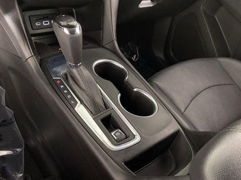 Used 2021 Chevrolet Equinox Premier w/ Redline Edition image 30