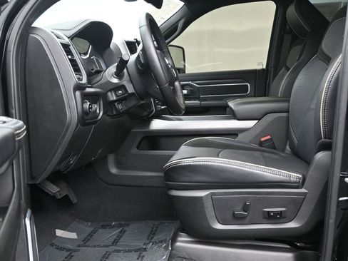 Used 2024 RAM 3500 Laramie w/ Night Edition image 12