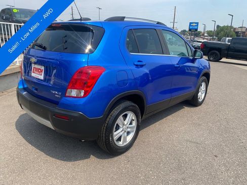 Used 2016 Chevrolet Trax LT w/ LT Convenience Package AWD/4WD image 5