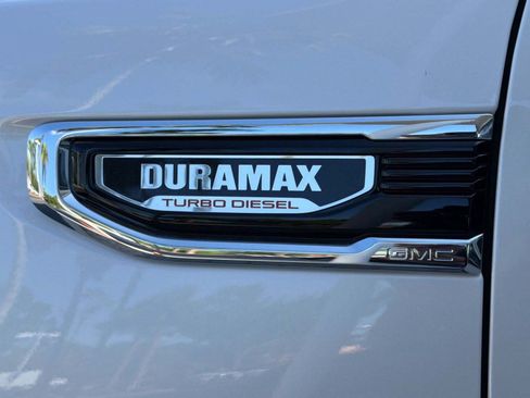 Used 2023 GMC Sierra 1500 Denali RWD image 33