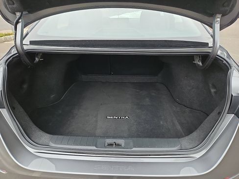 Certified 2023 Nissan Sentra SR w/ SR Premium Package image 29