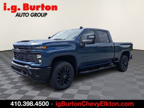 New 2026 Chevrolet Silverado 2500 Custom w/ Custom Value Package AWD/4WD image 2